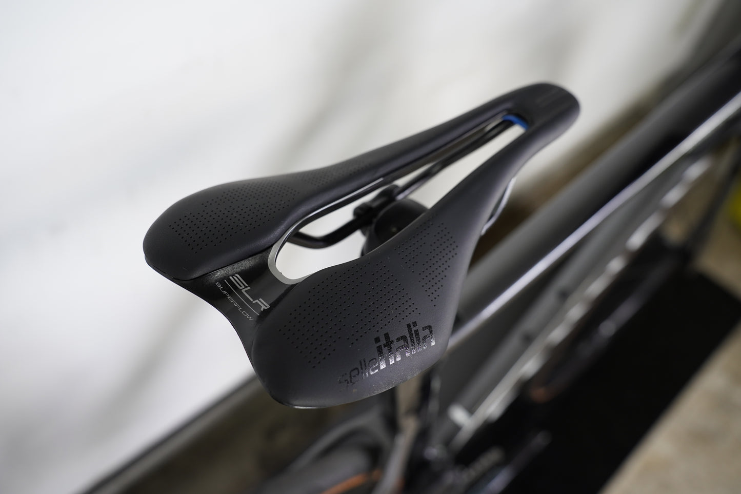 【アウトレット試乗車 #460】エアロード CF SLX 7 AXS SPEED 2026 / XS / KAZE