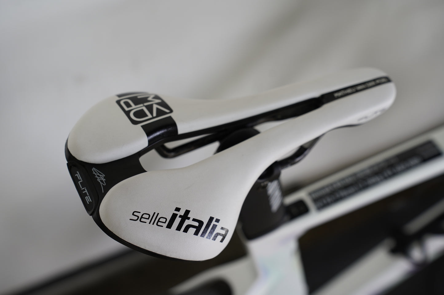 【アウトレット試乗車 #458】エアロード CFR TENSOR  / S /  マチューファンデルプール限定モデル
