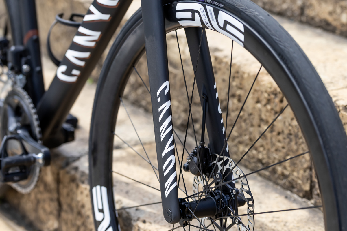 アルティメット CFR専用 CANYONステッカーキット – キャニオンジャパン公式ストア